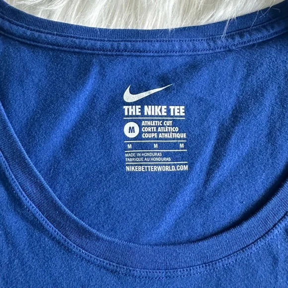 NWT Nike Women's Royal Blue Just Do It Graphic Athletic Workout Tee Size Medium - Picture 3 of 5